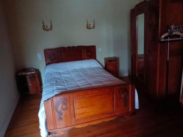 Вилла "Mon Chez Moi" Burgalays Номер фото